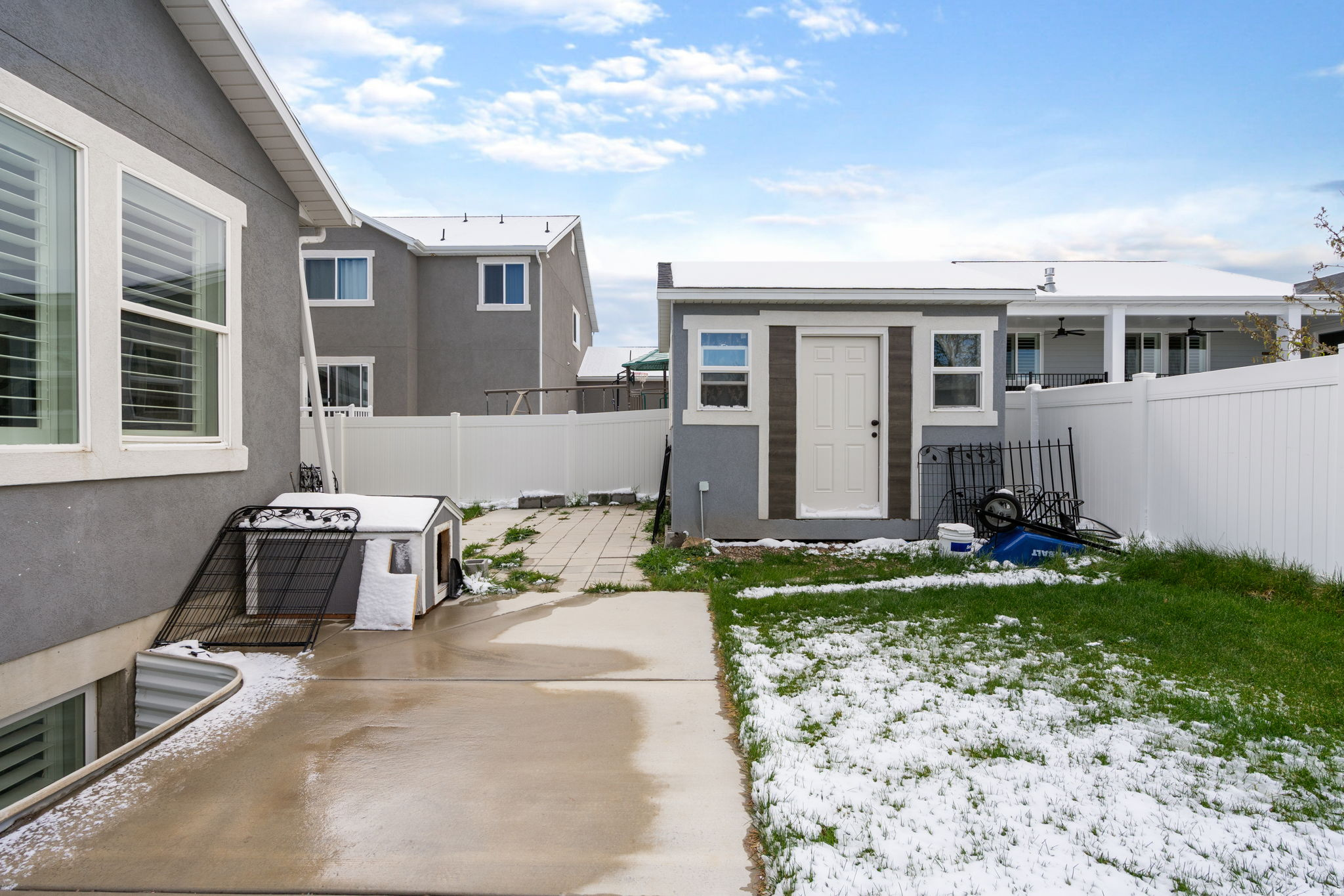 main property photo 51