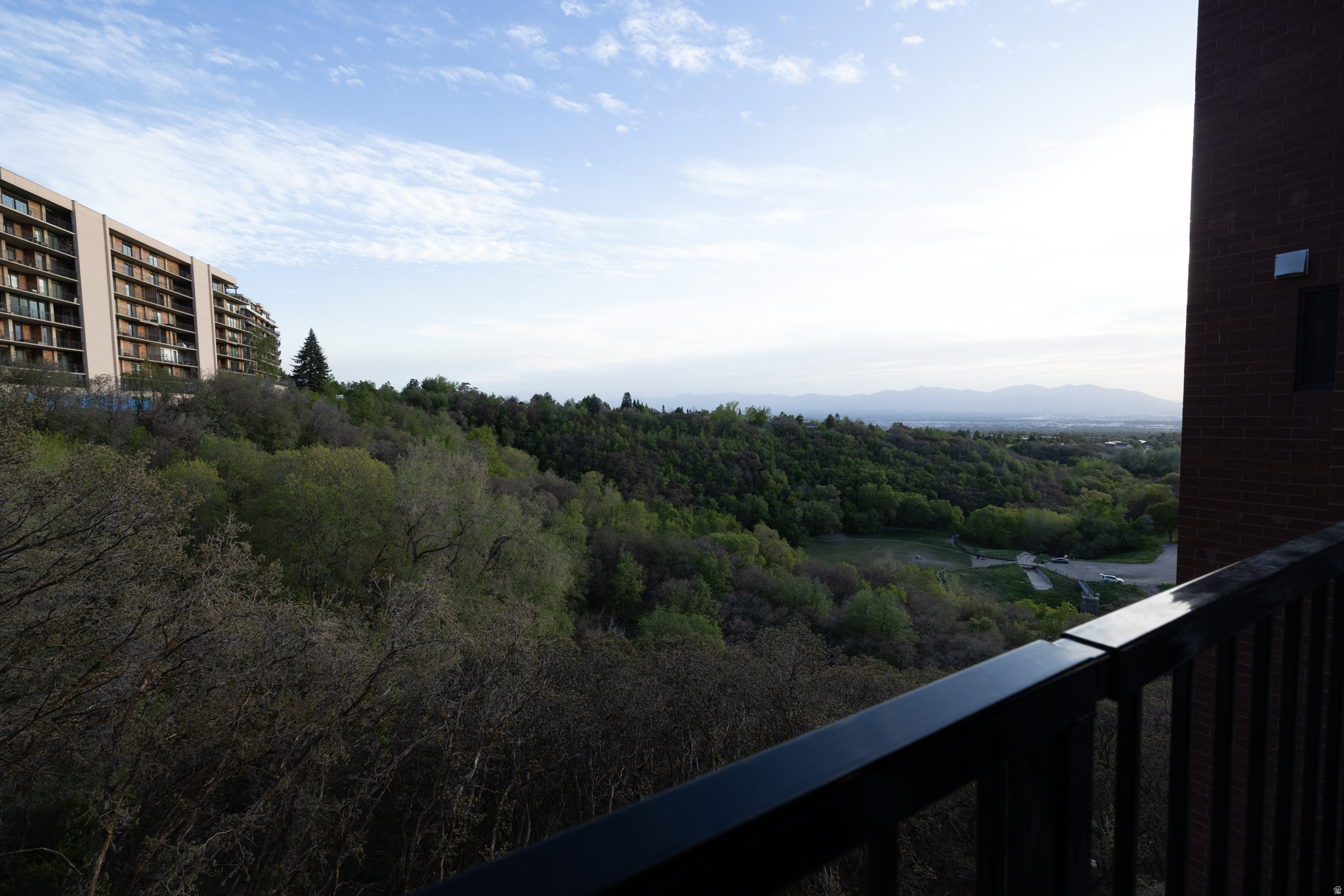 main property photo 25