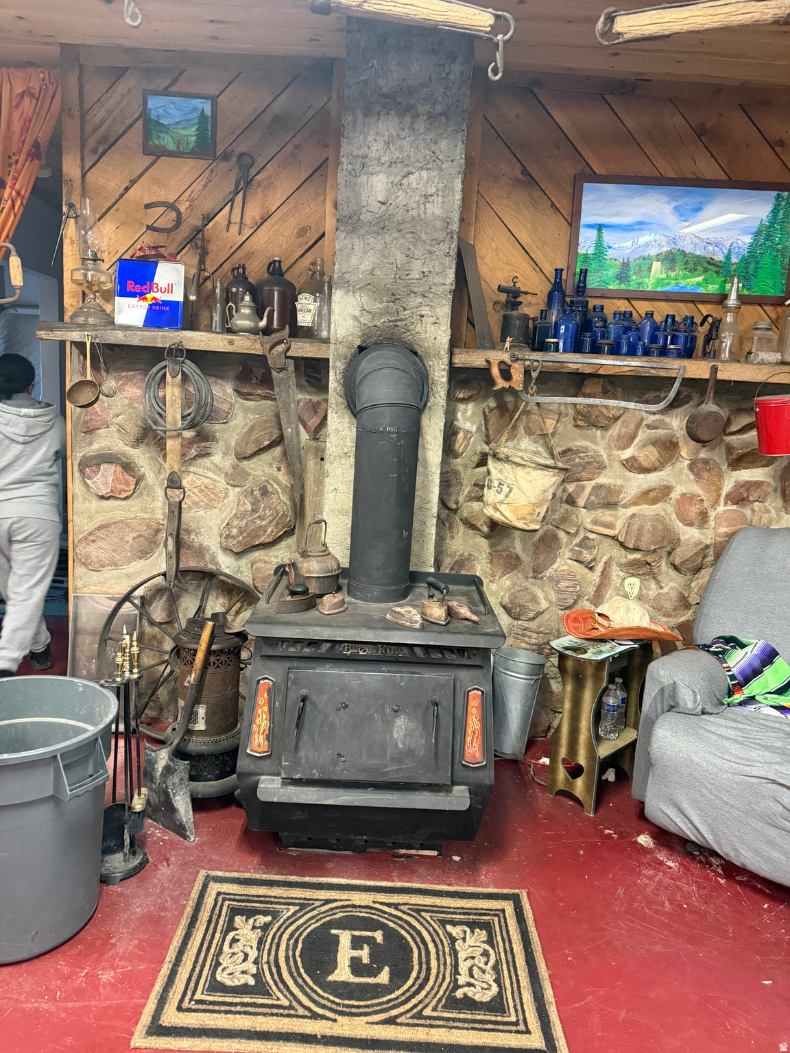 main property photo 12