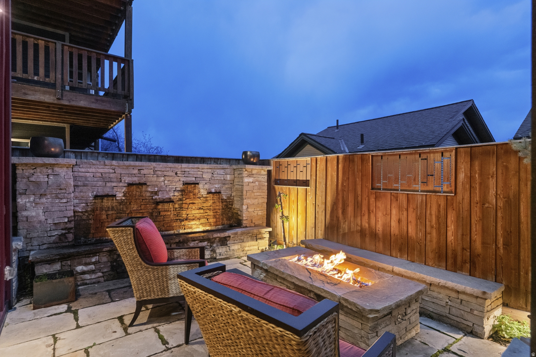 main property photo 75