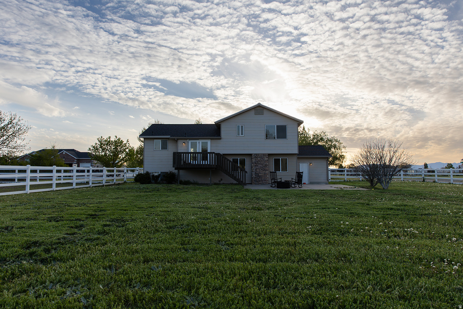 main property photo 47
