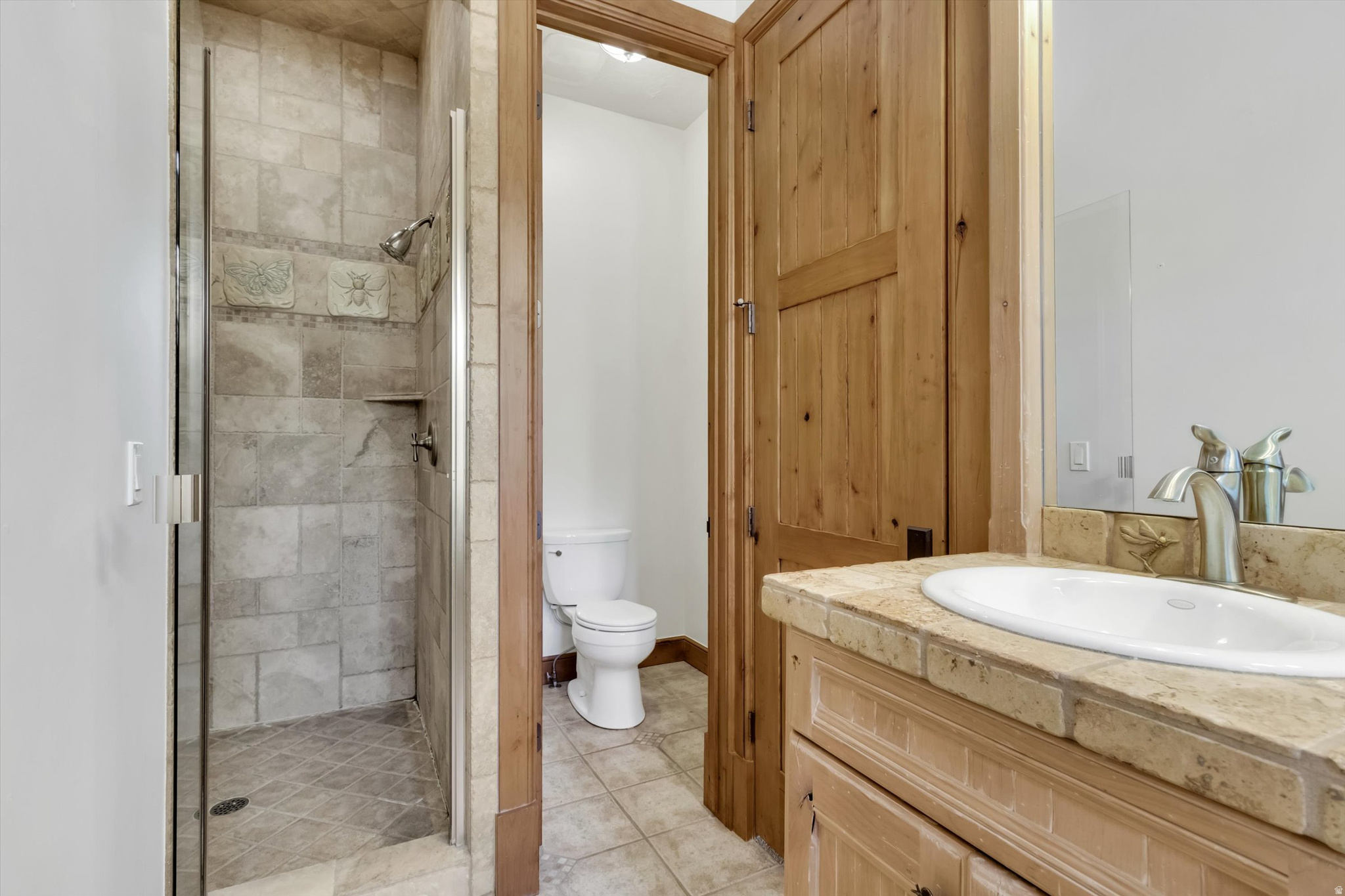 main property photo 50