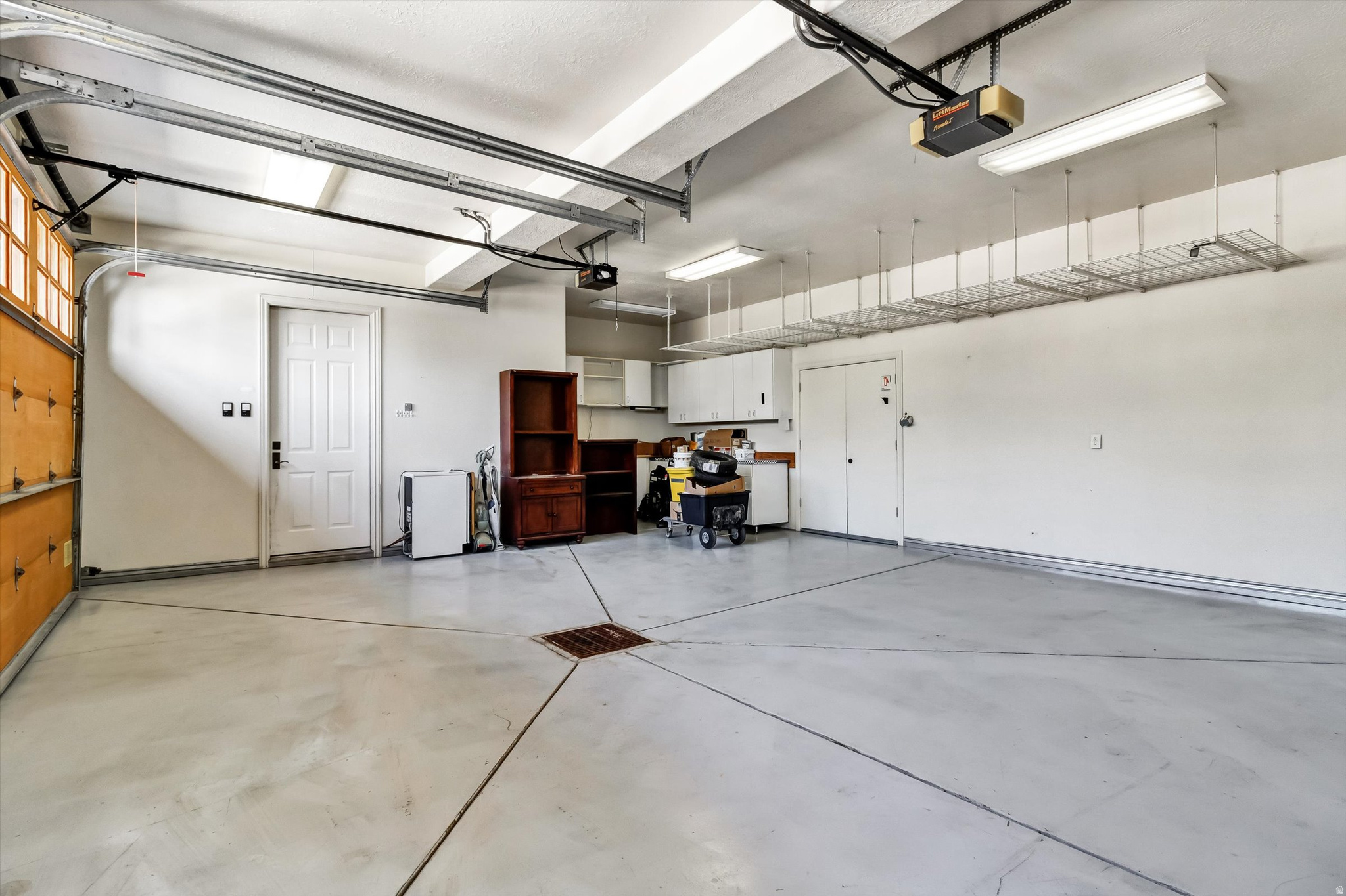 main property photo 79