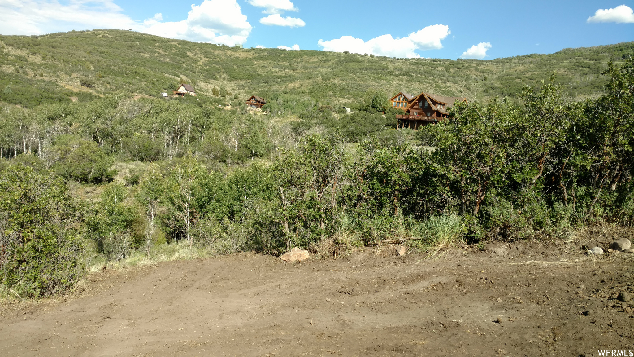main property photo 12