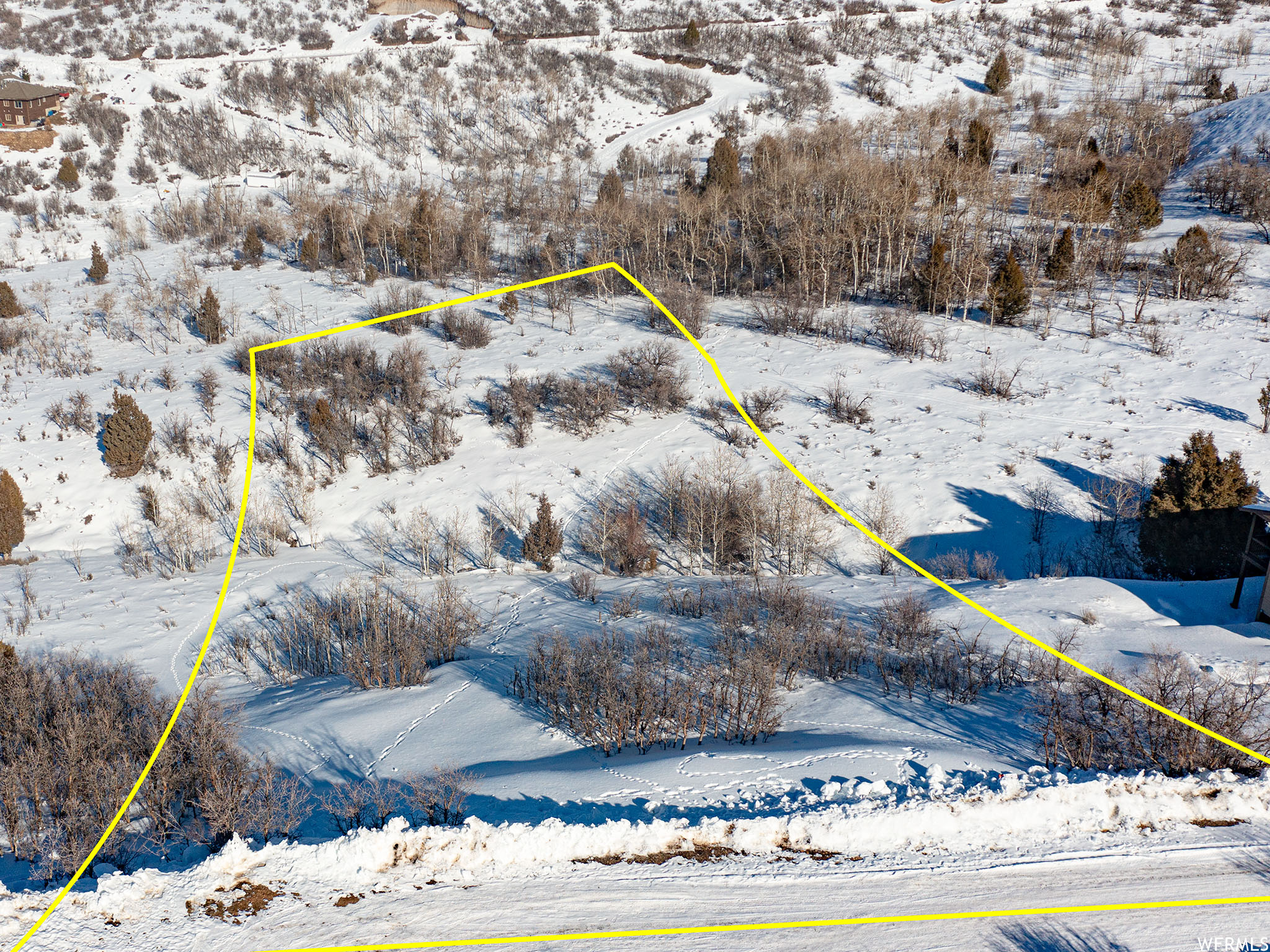 main property photo 20