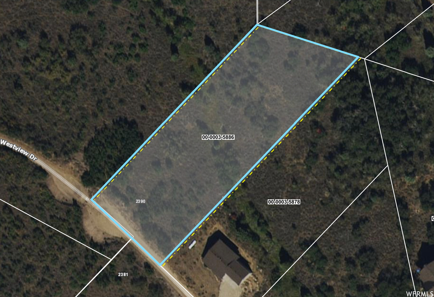main property photo 23