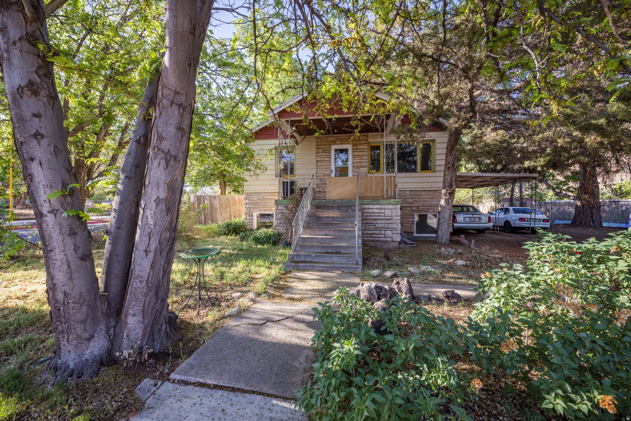 main property photo 11