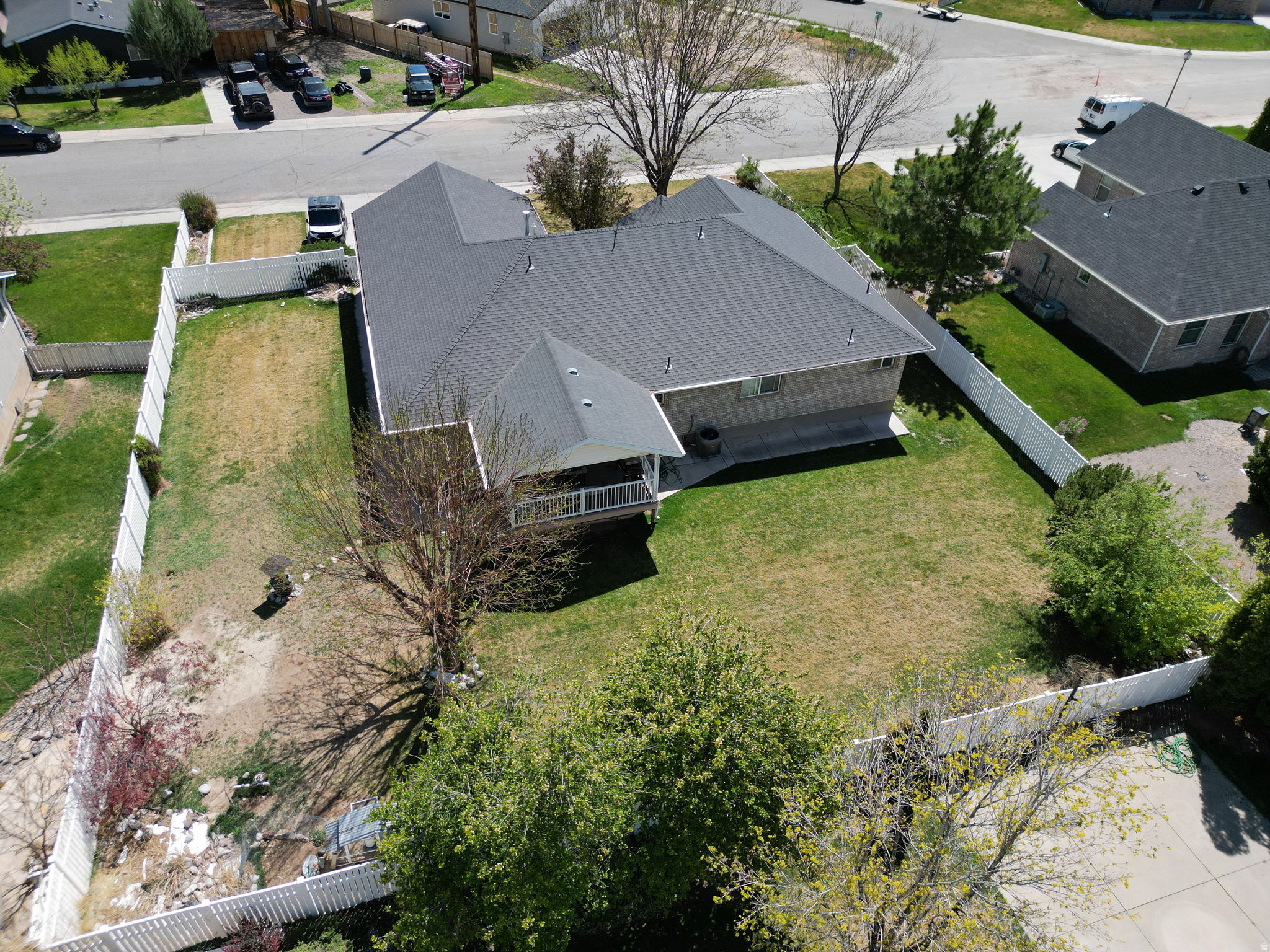 main property photo 47