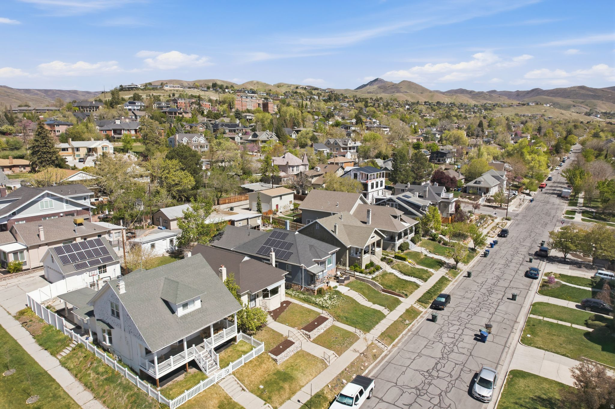 main property photo 32