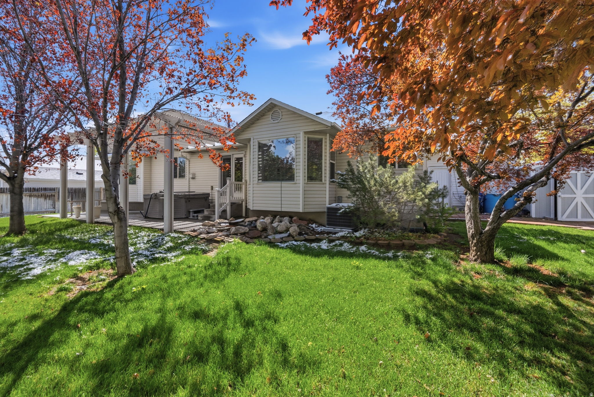 main property photo 26