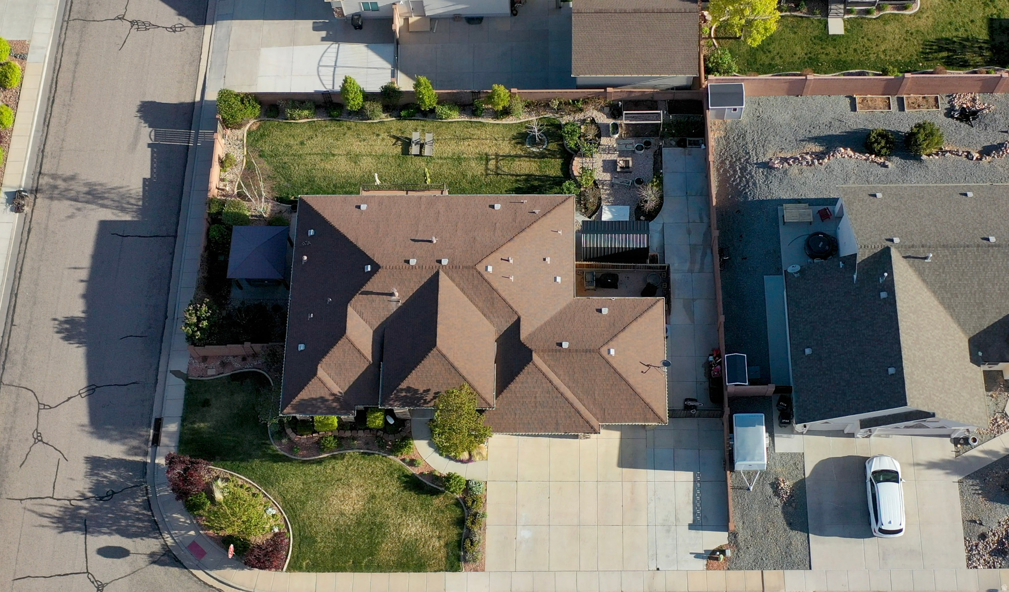 main property photo 54