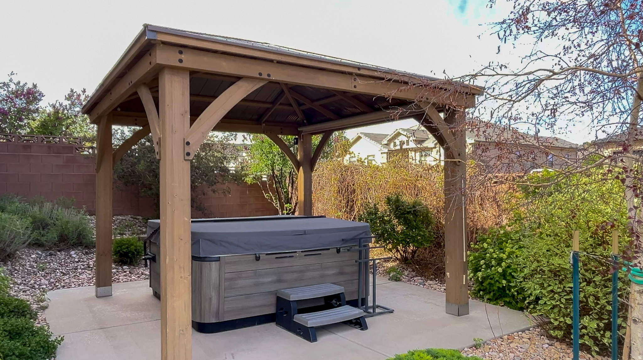 main property photo 67