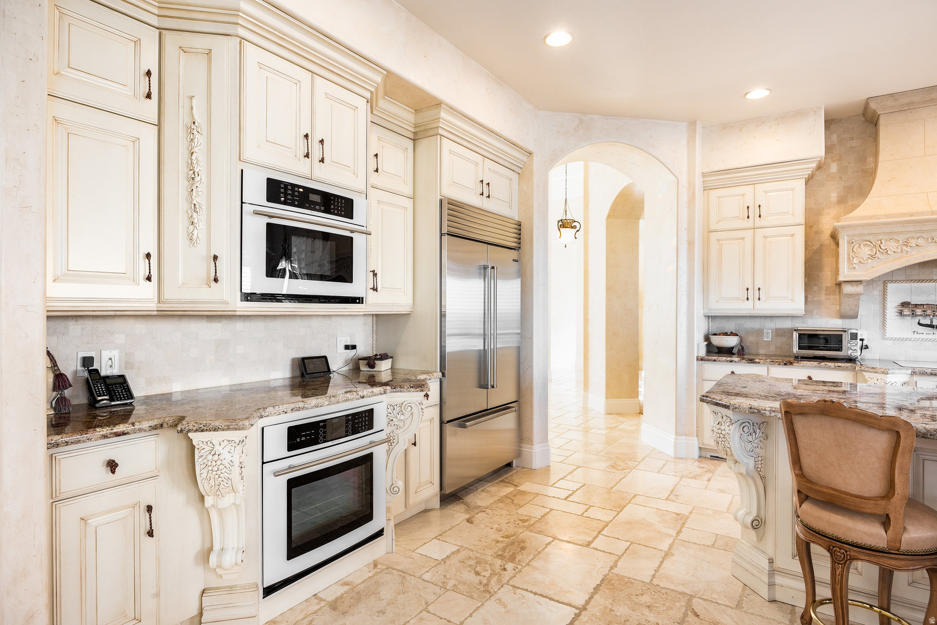 main property photo 7