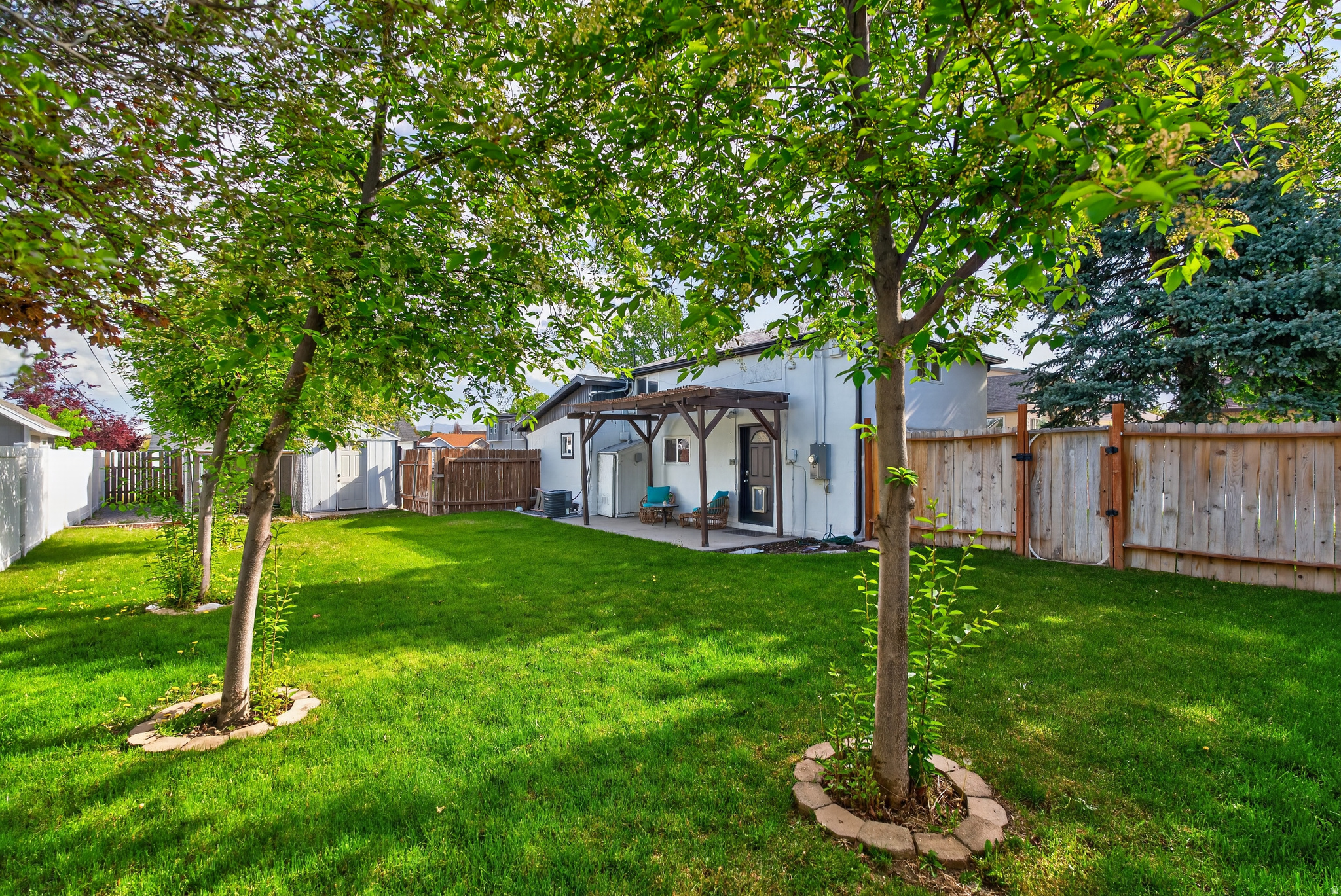main property photo 19