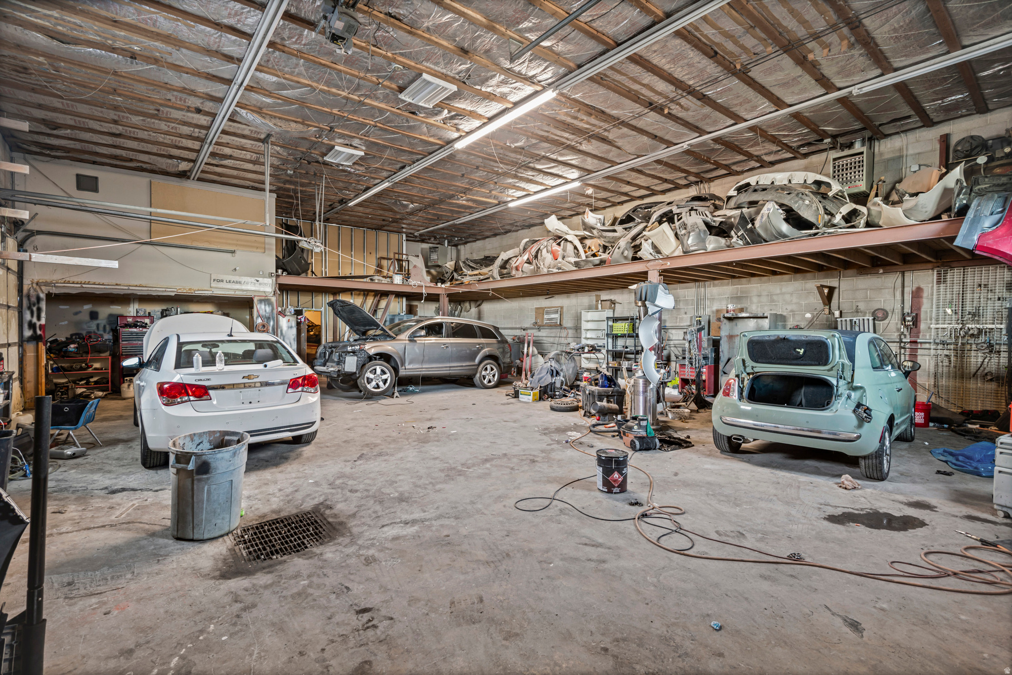 main property photo 6