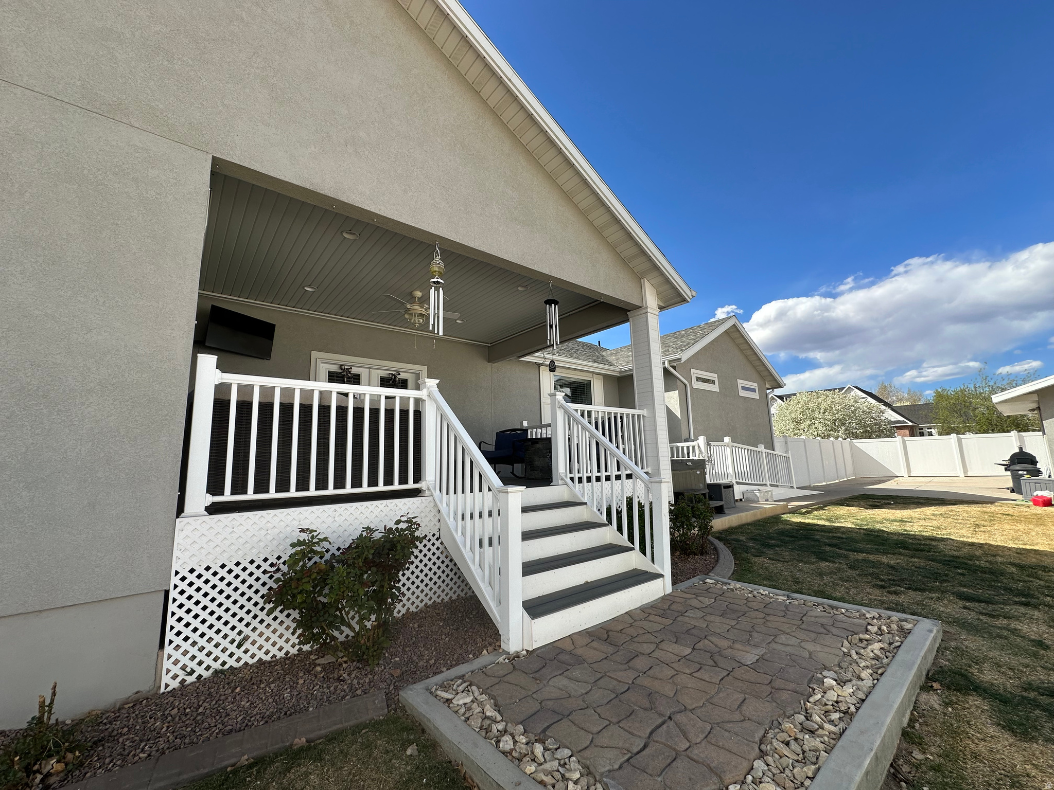 main property photo 113
