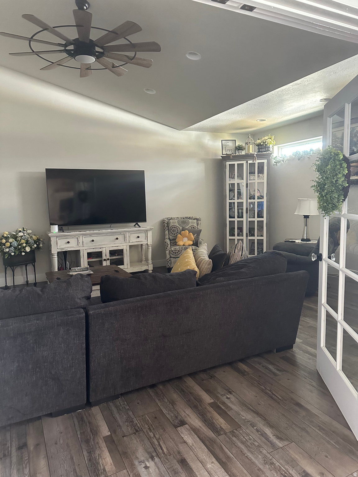main property photo 57