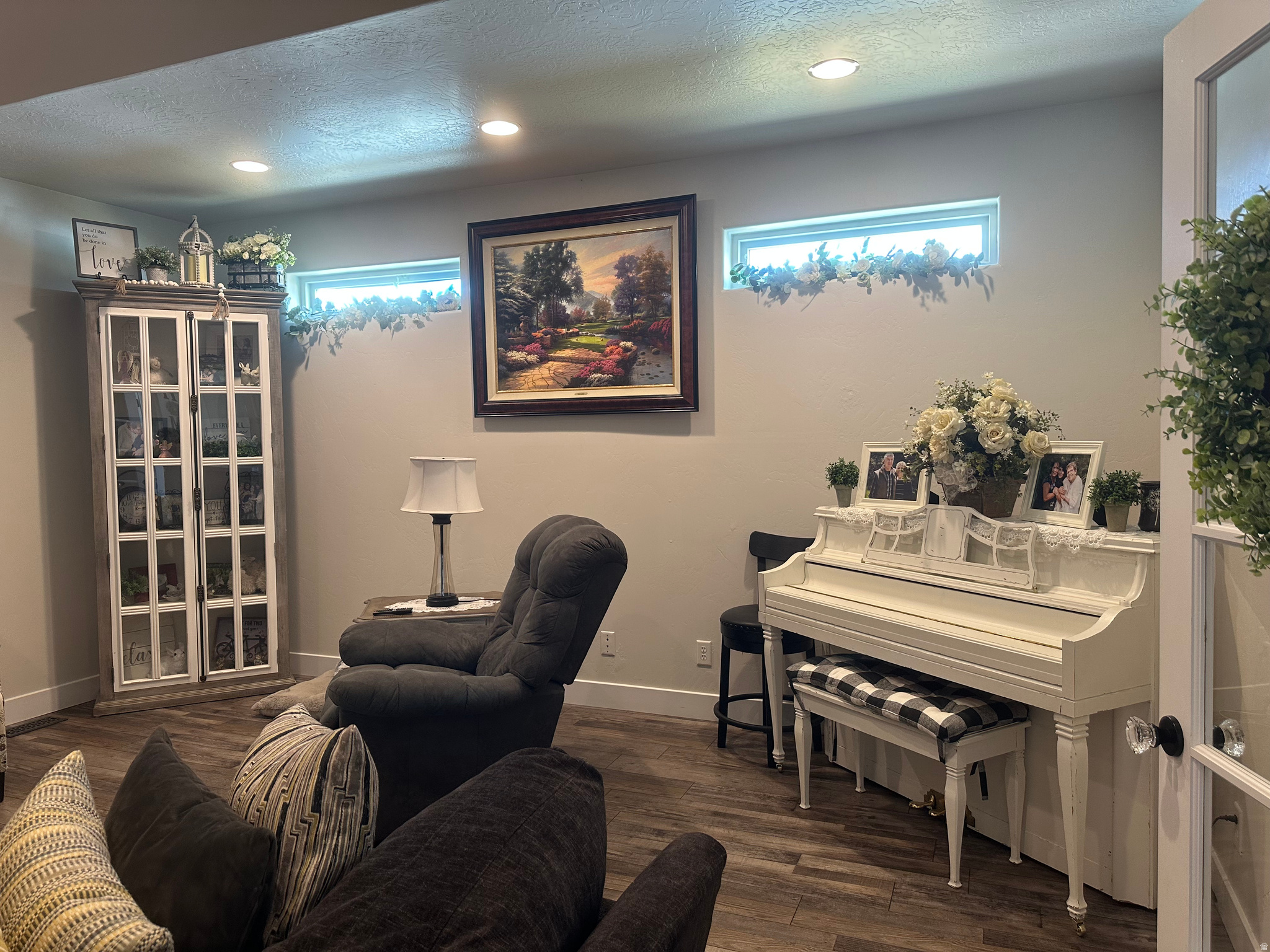 main property photo 60