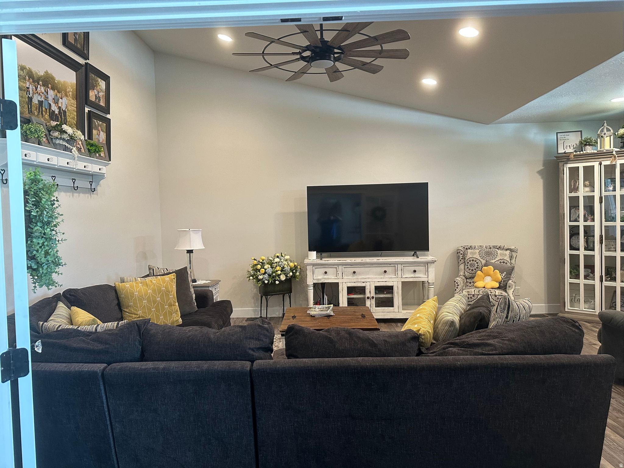 main property photo 62