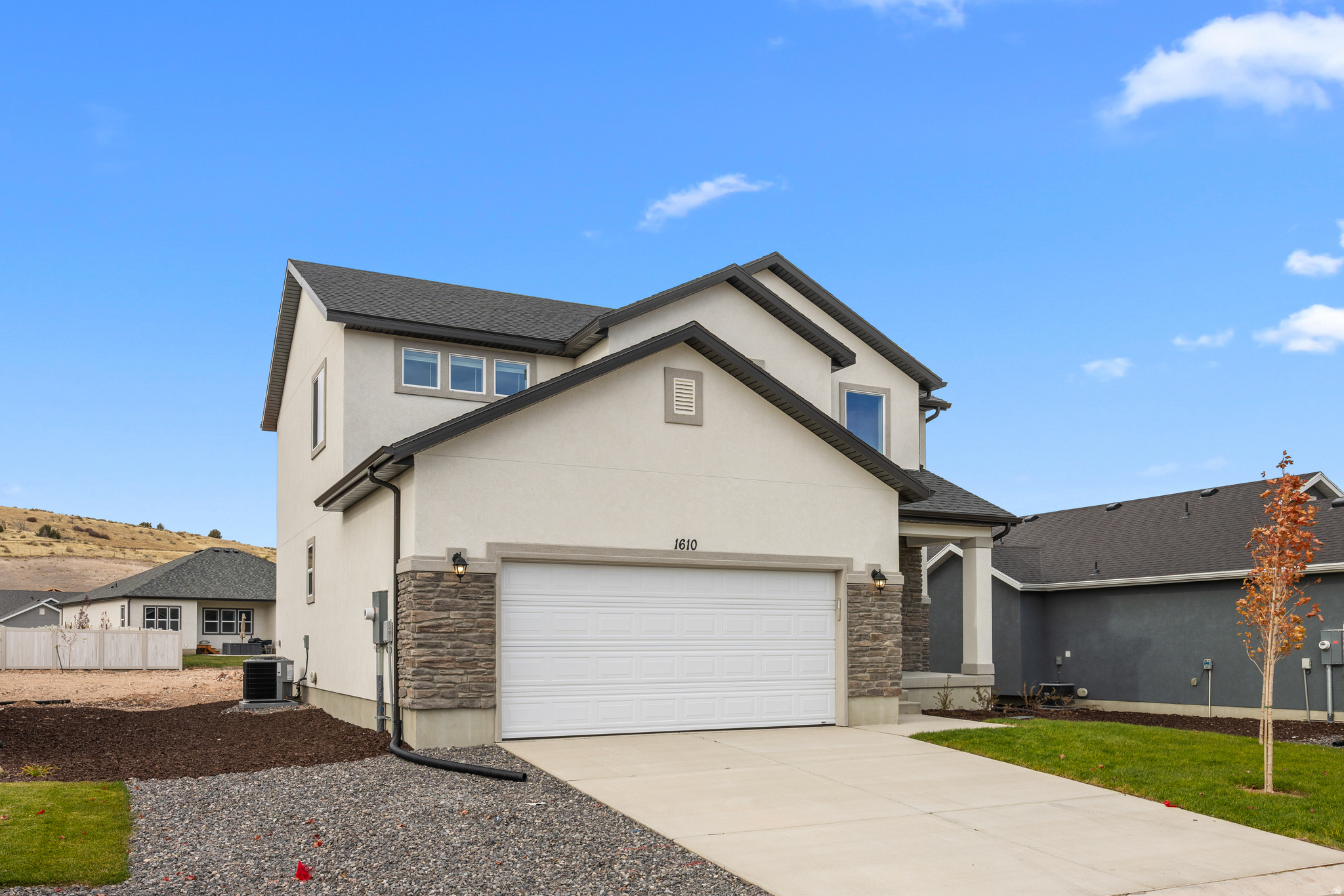 main property photo 0