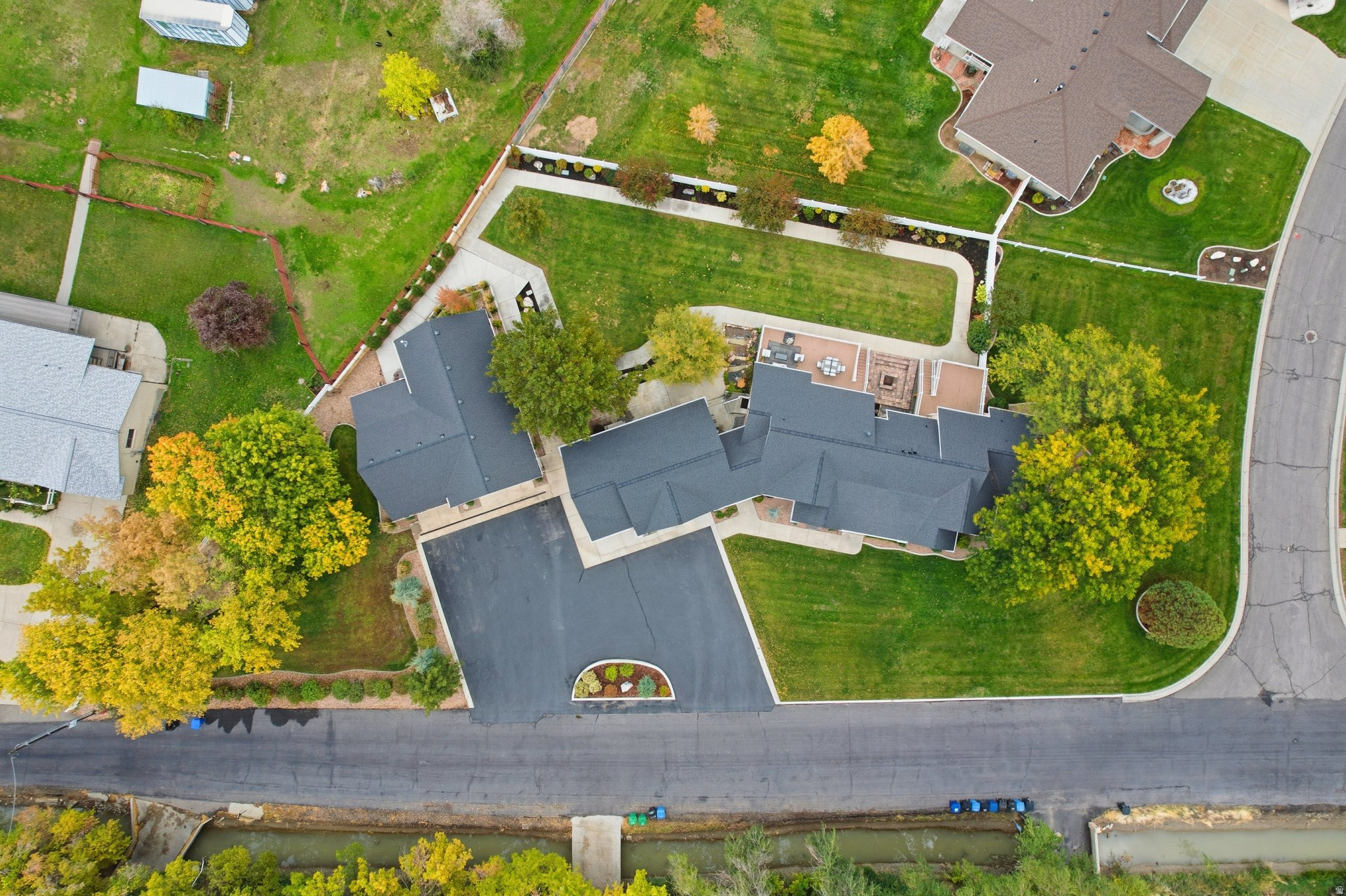 main property photo 103