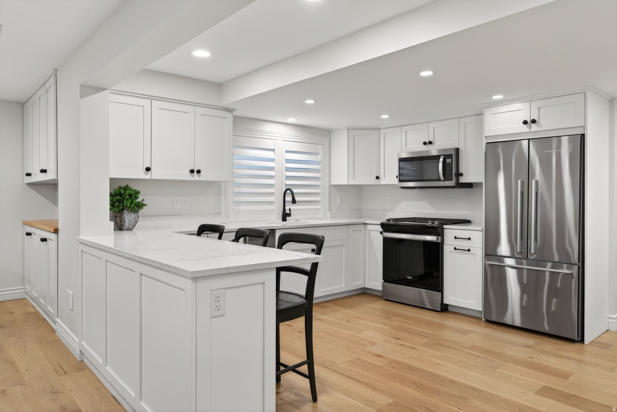 main property photo 75