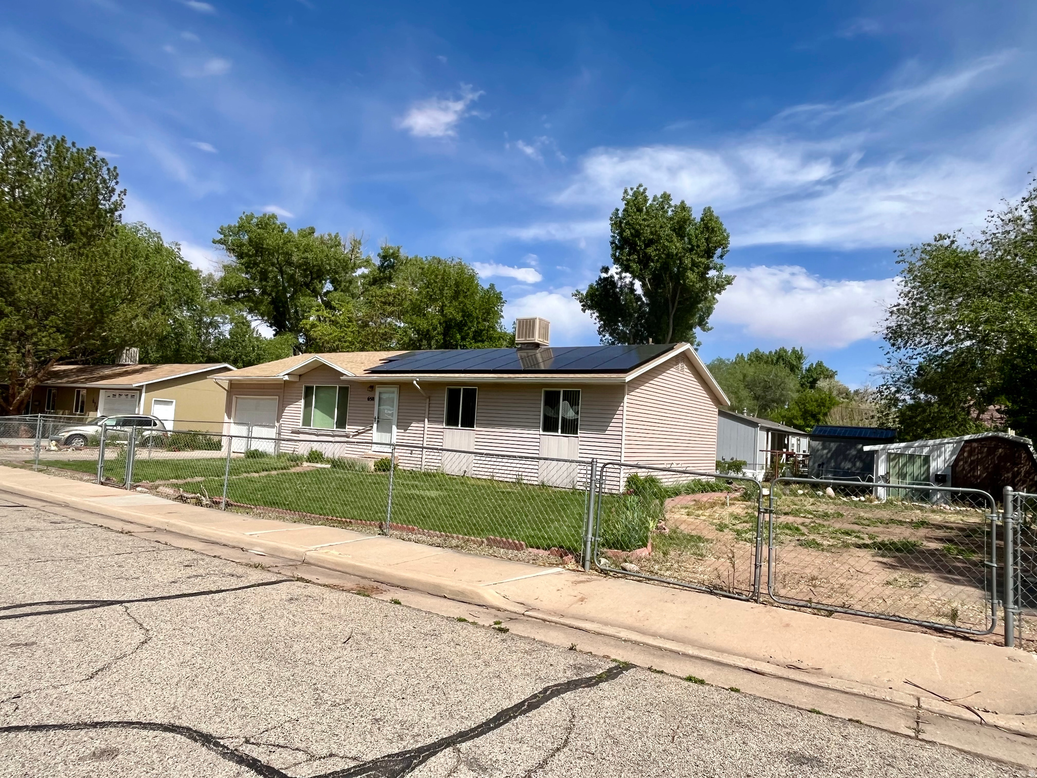 main property photo 23