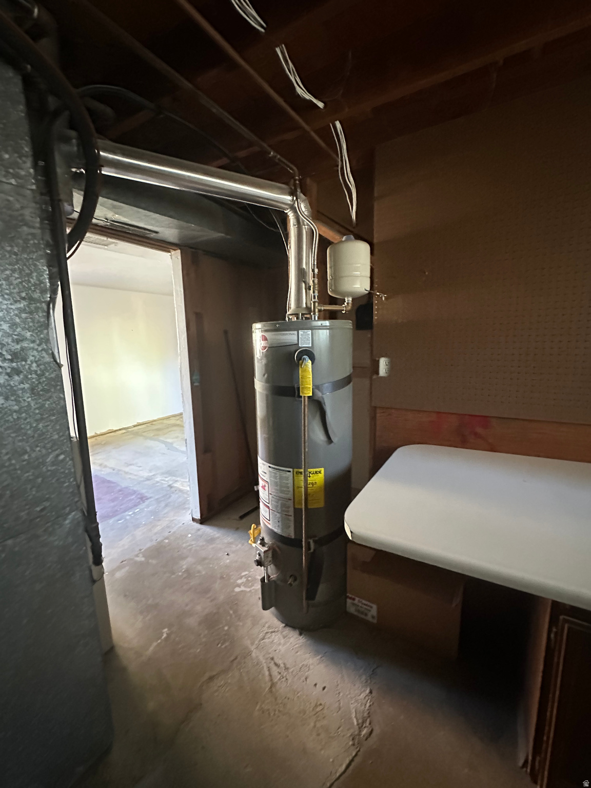 main property photo 25
