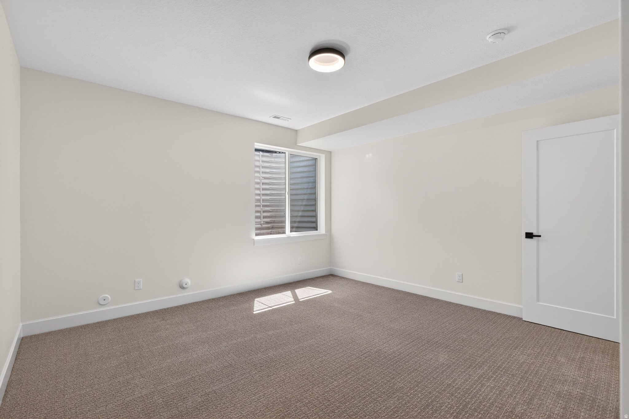 main property photo 63