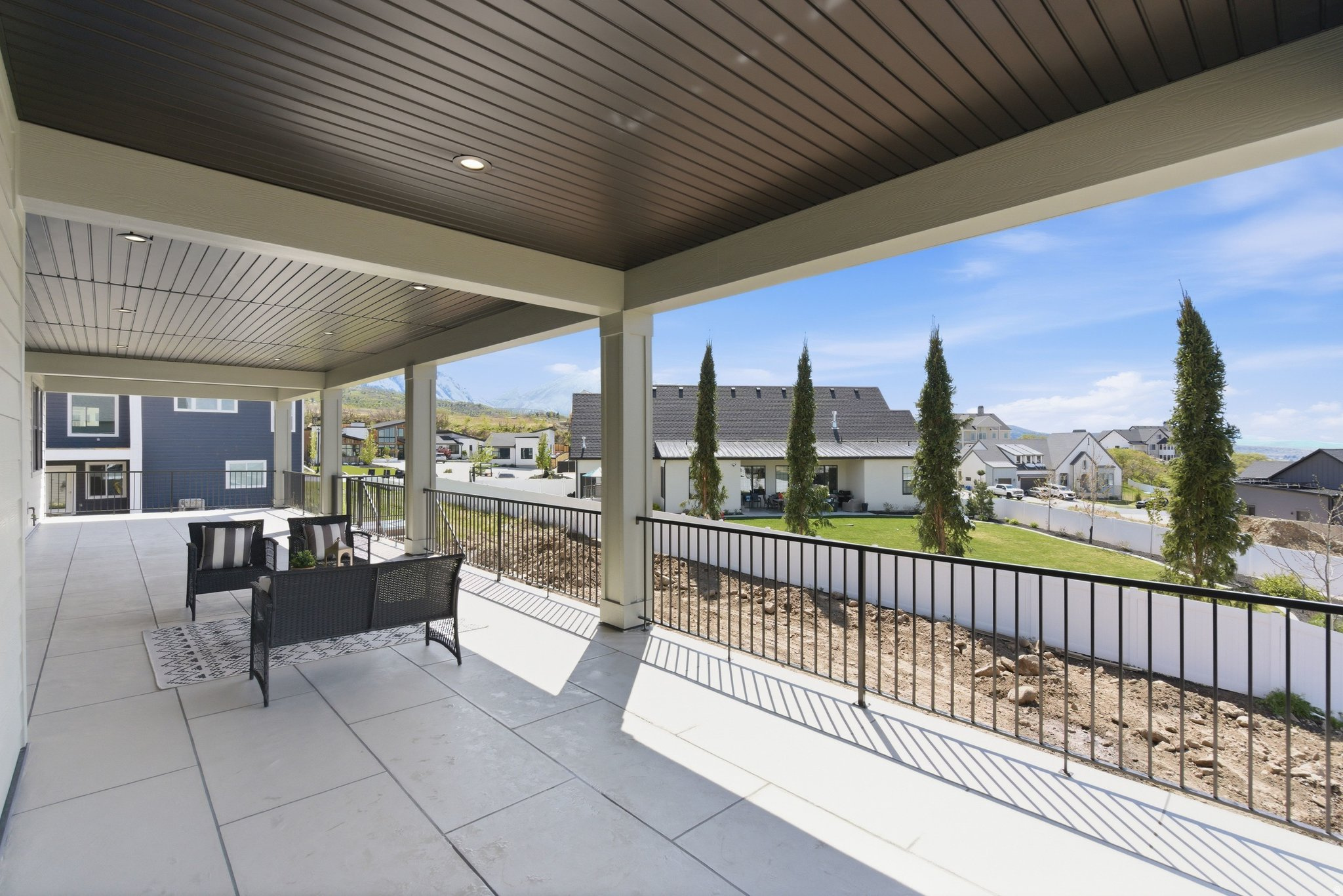 main property photo 80