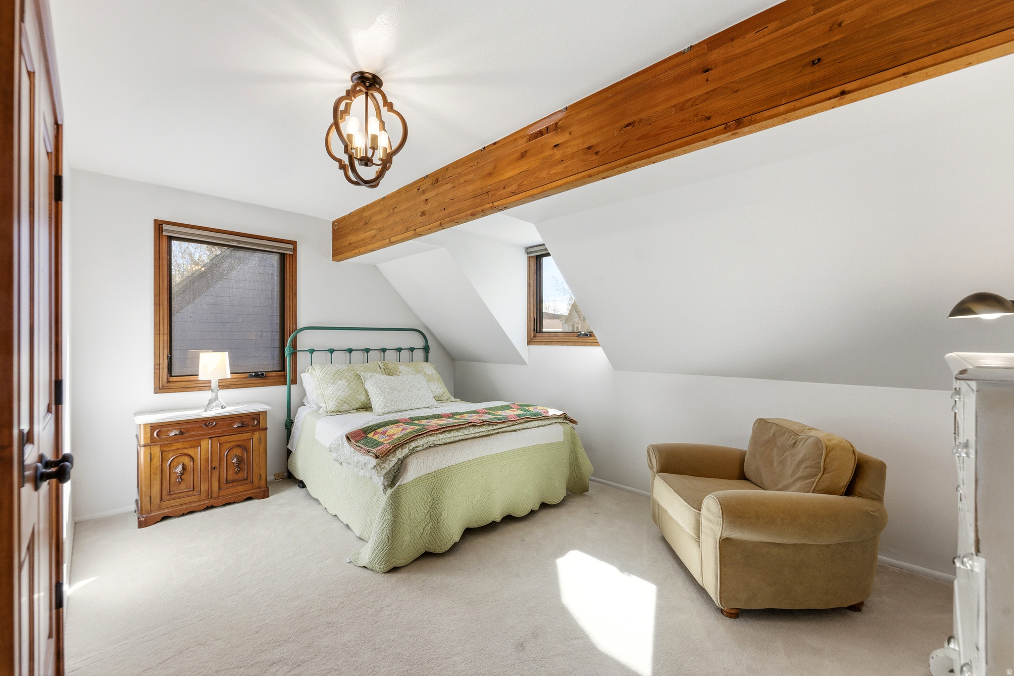 main property photo 30