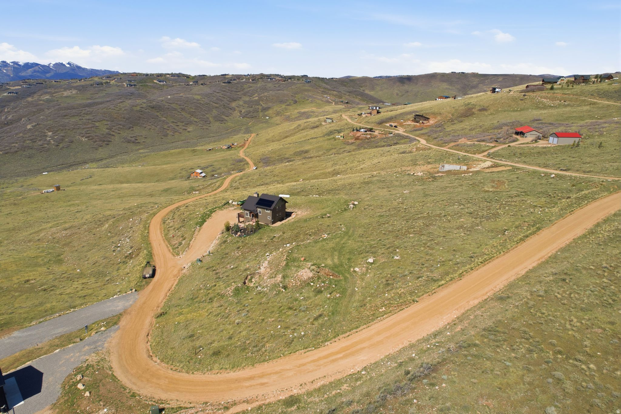 main property photo 18