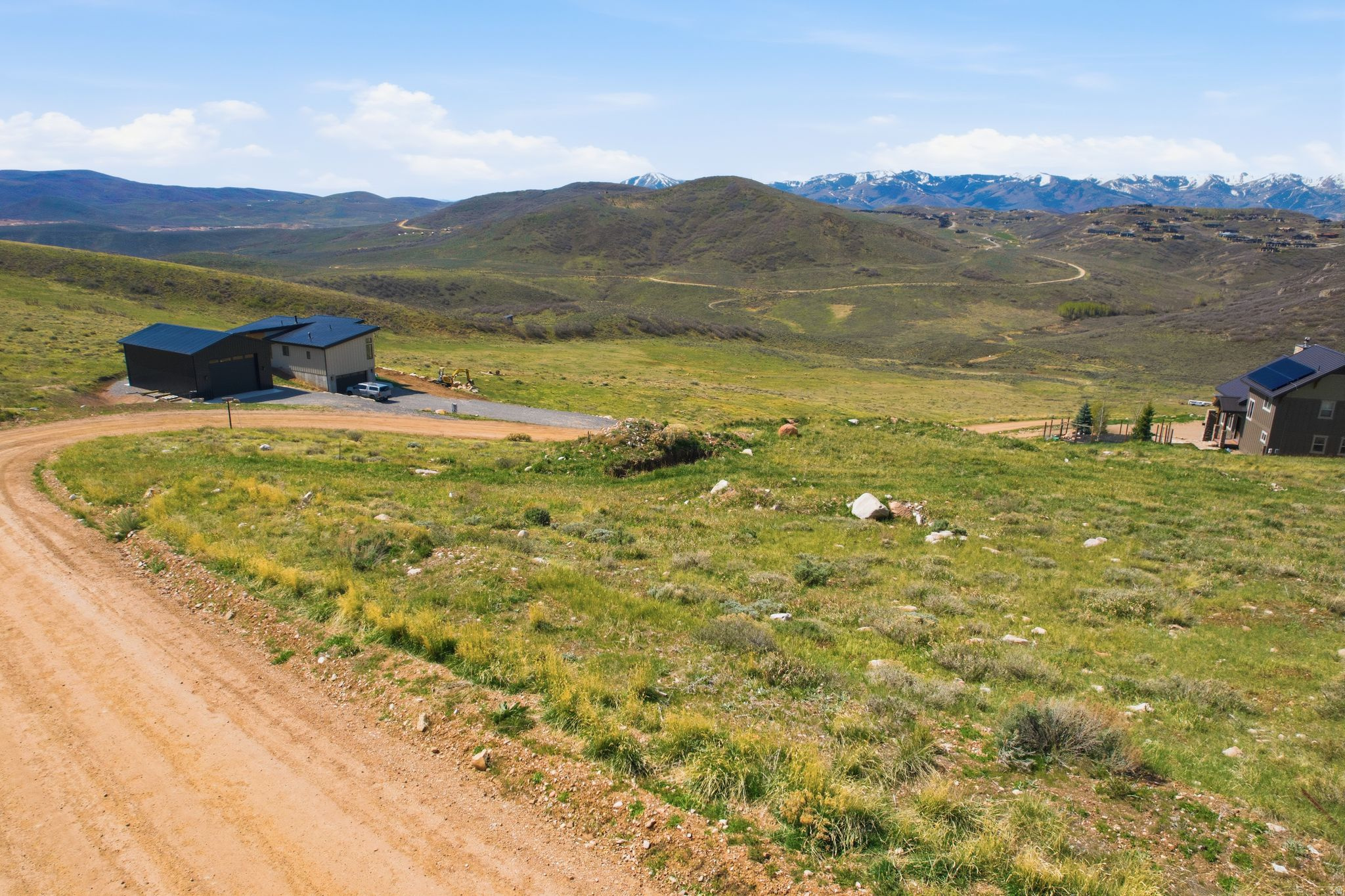 main property photo 20