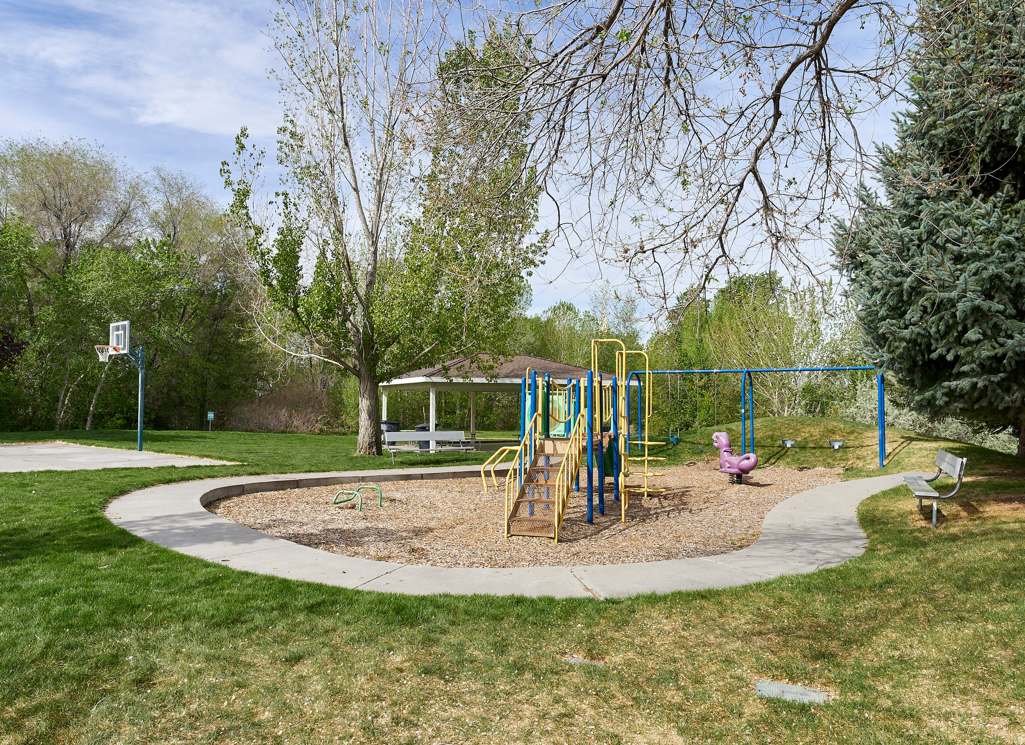 main property photo 29