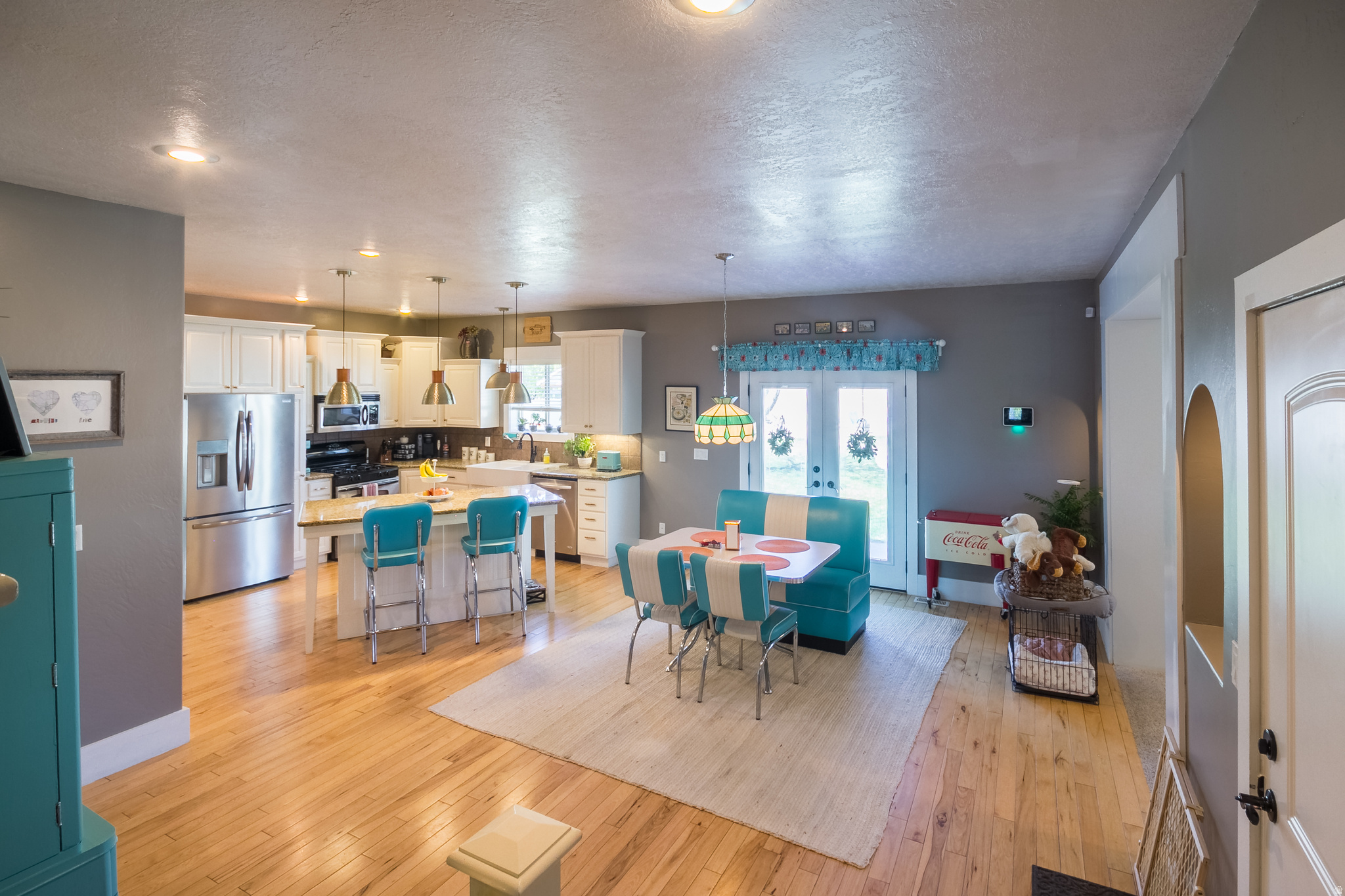 main property photo 13