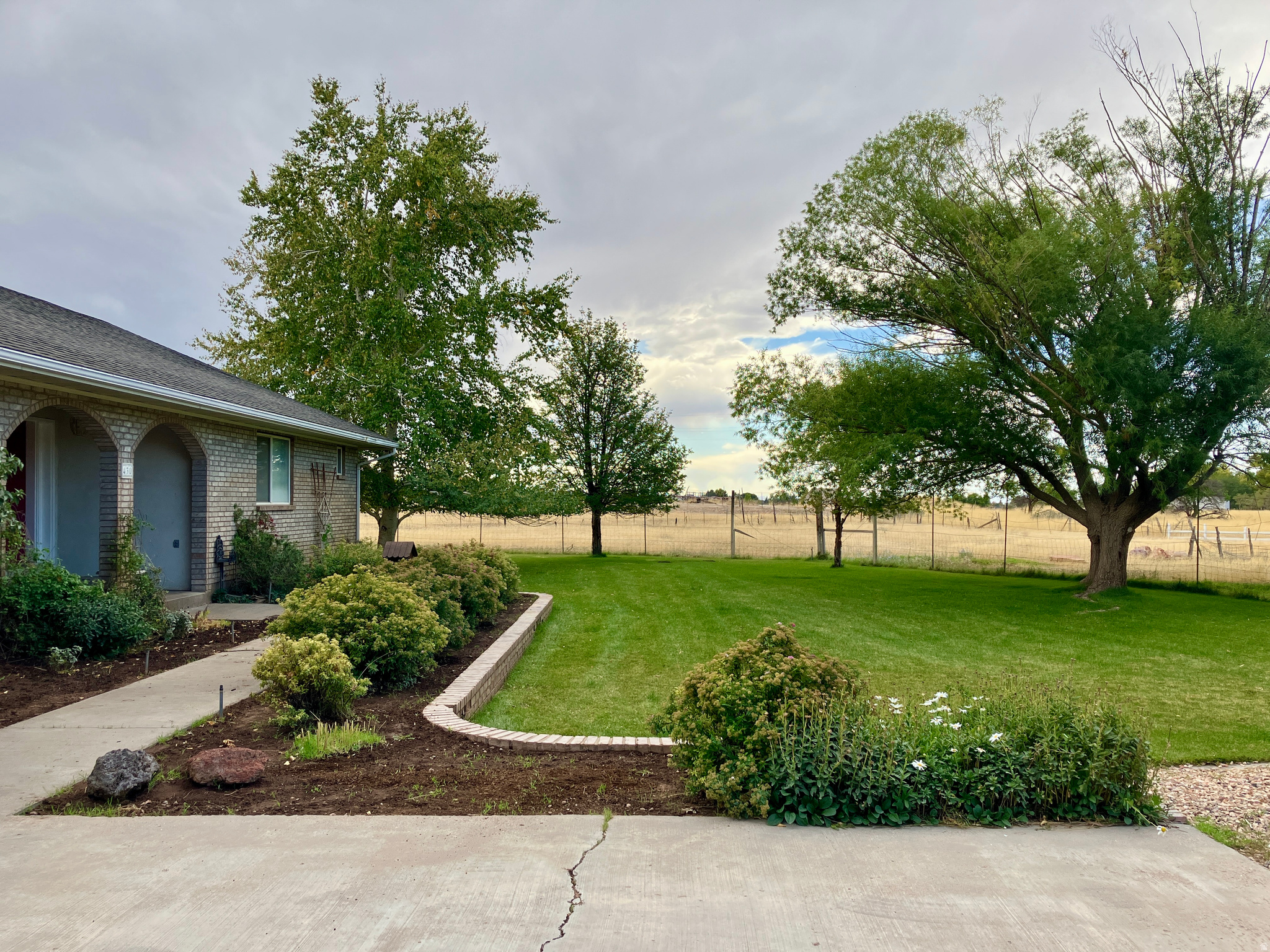 main property photo 27