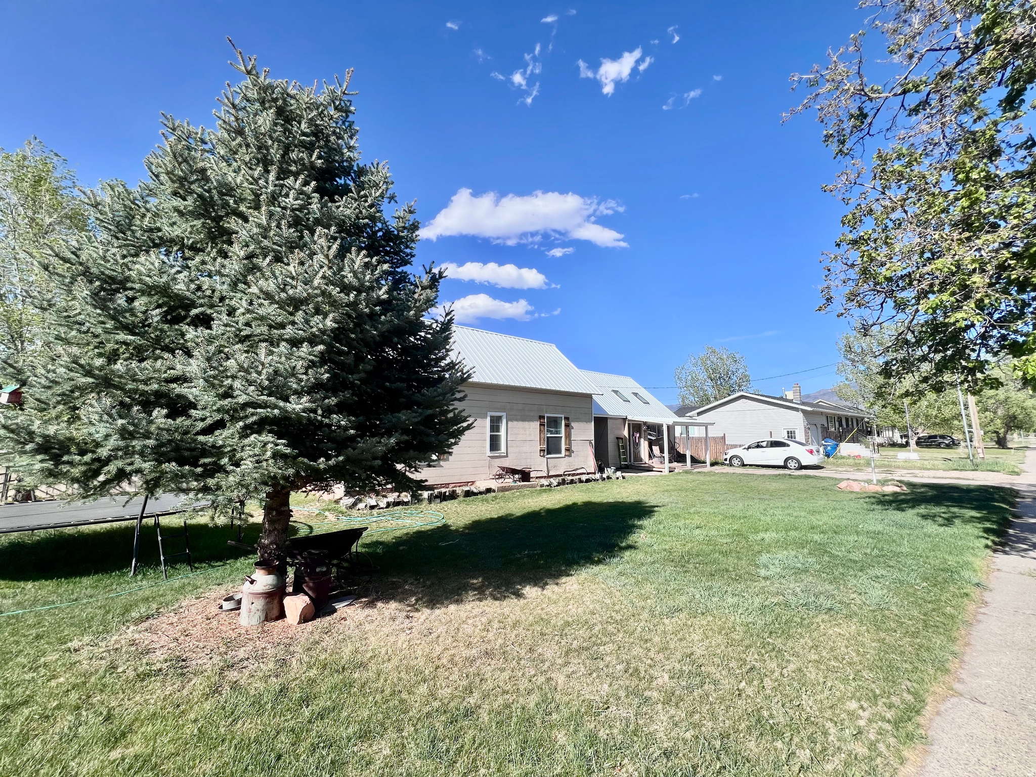 main property photo 26