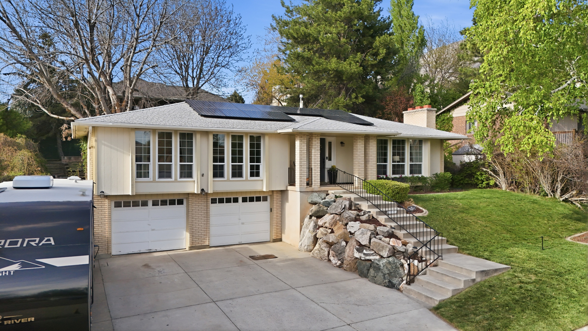 main property photo 51