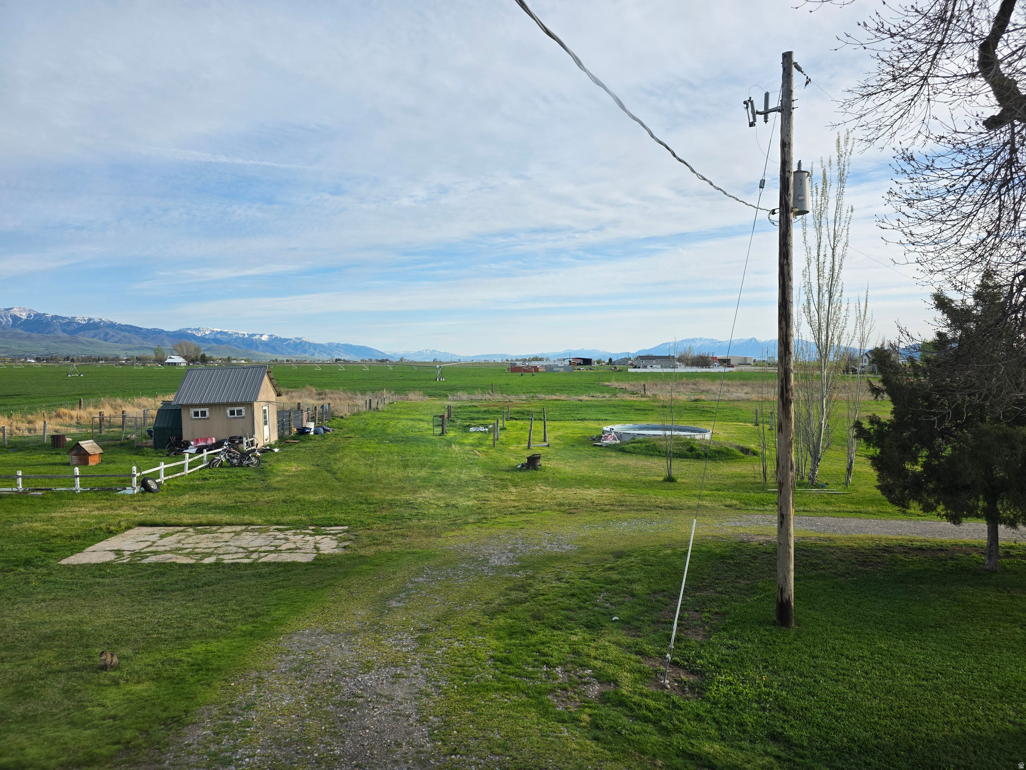 main property photo 37