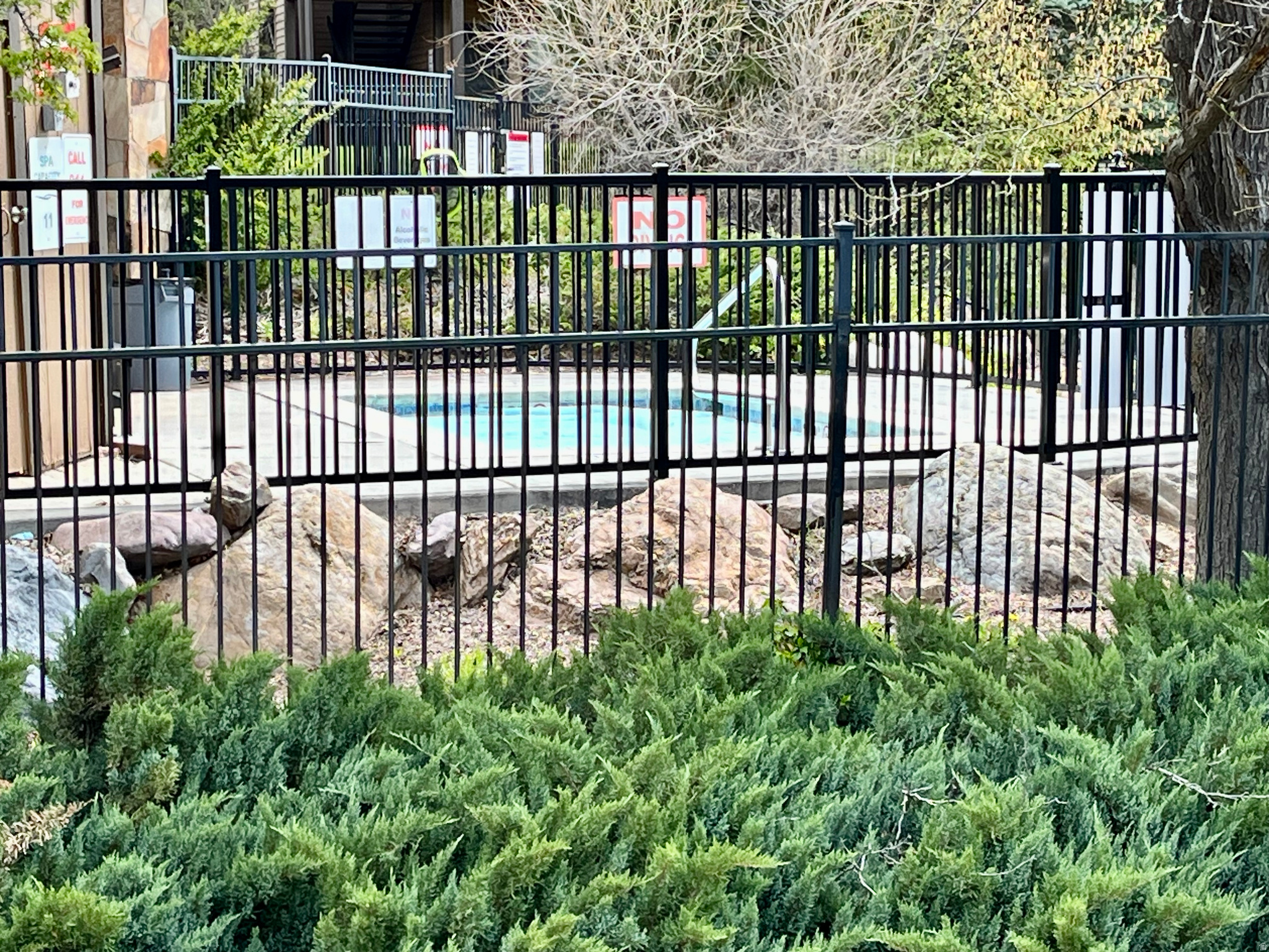 main property photo 19