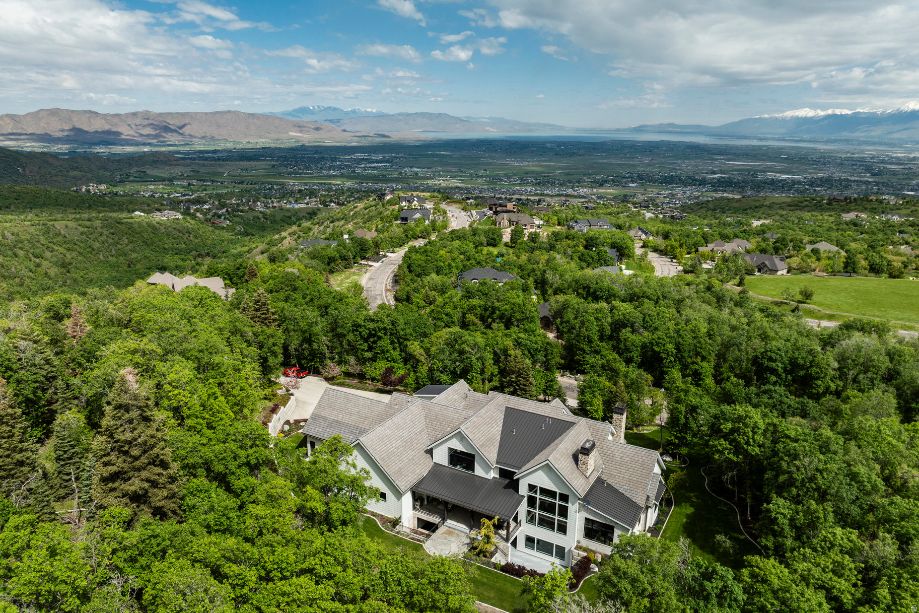 main property photo 76