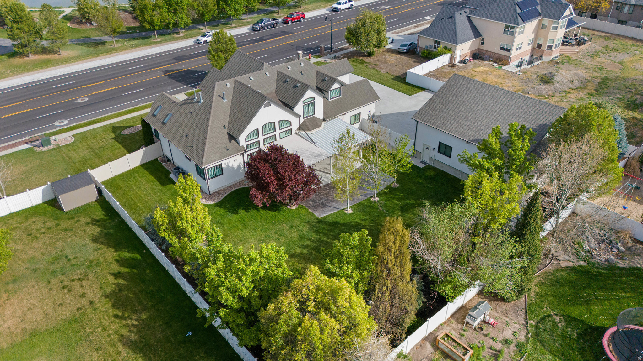 main property photo 49