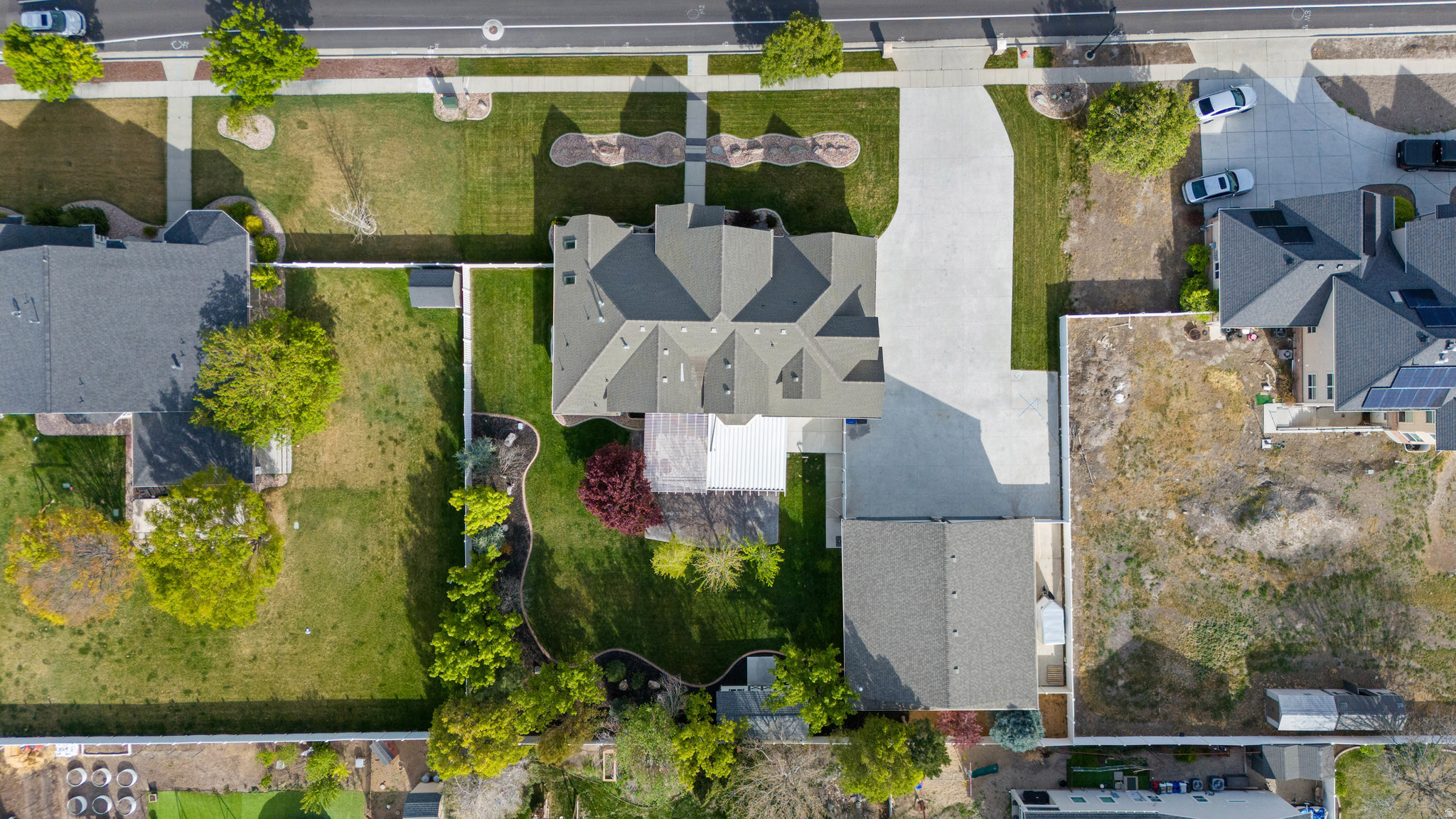 main property photo 50