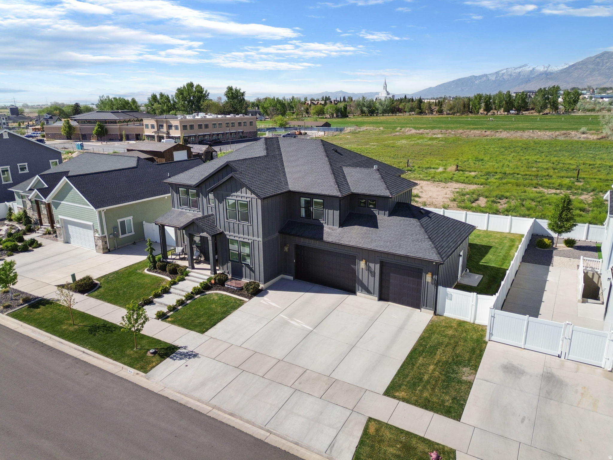 main property photo 49