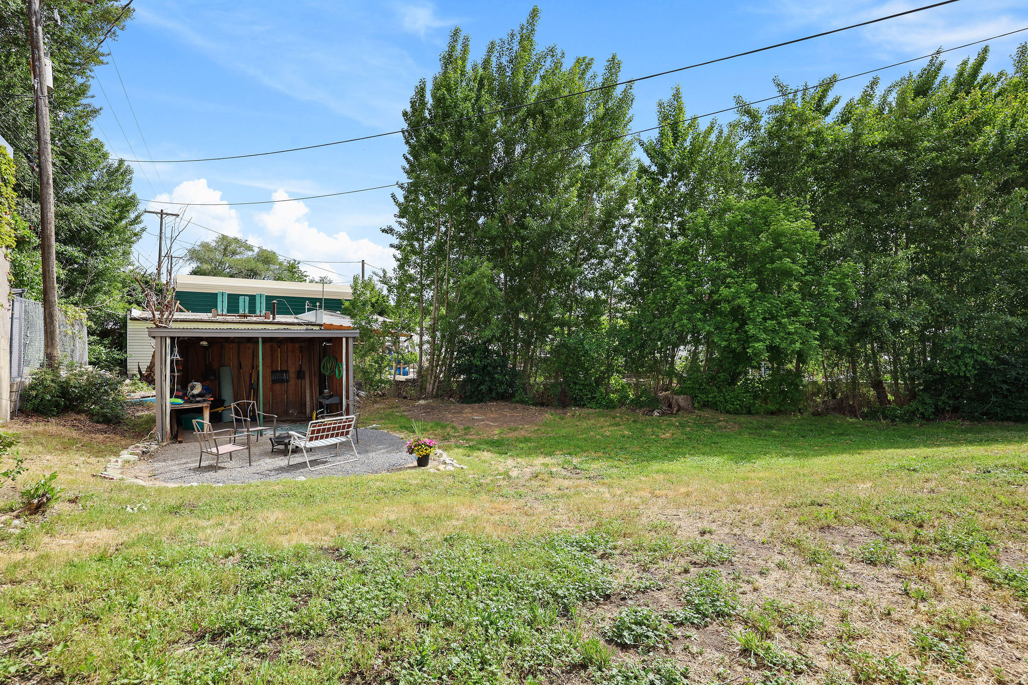 main property photo 35