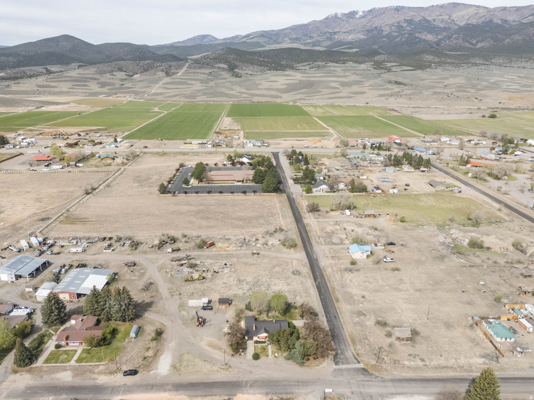main property photo 57