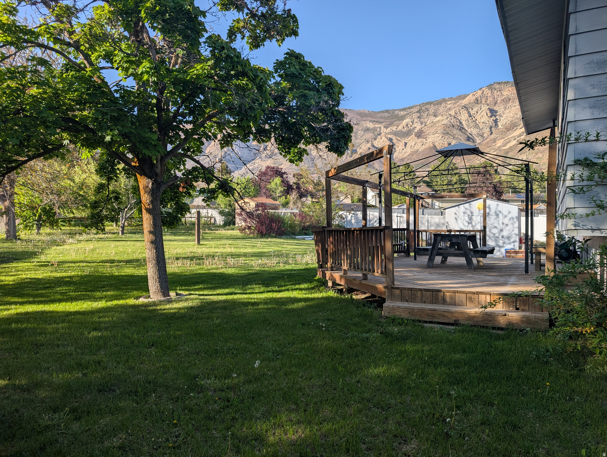 main property photo 19