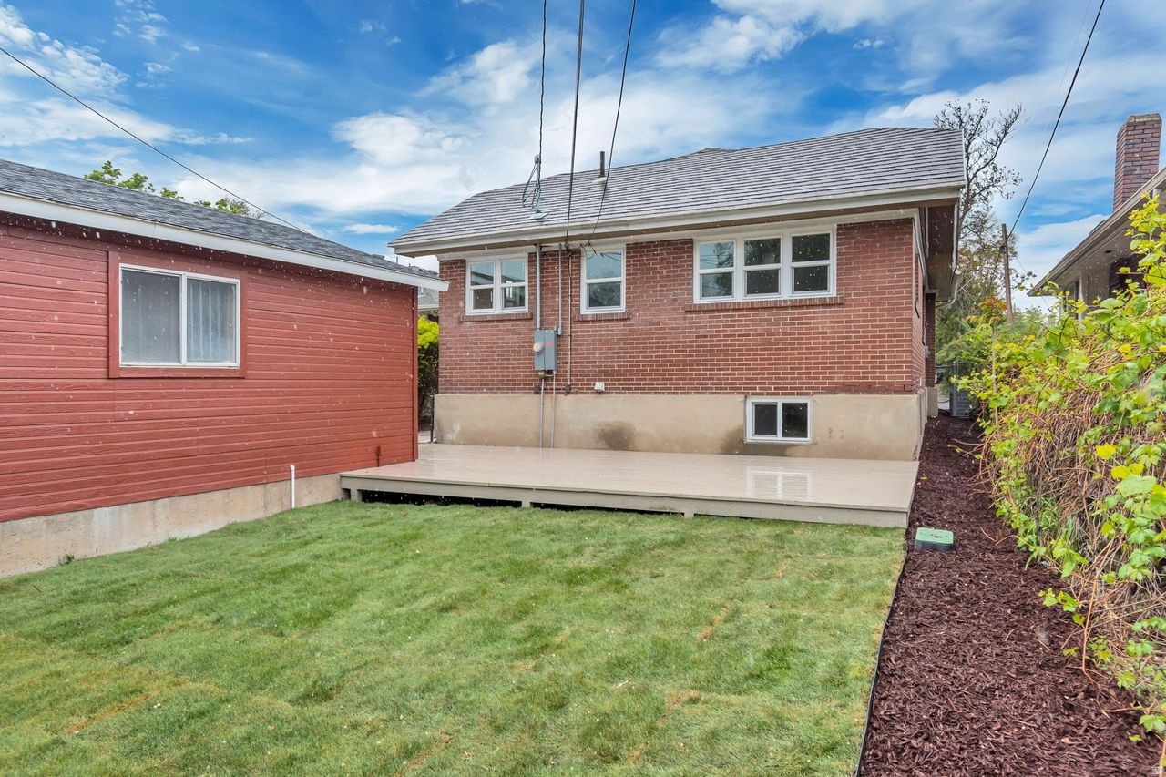 main property photo 76