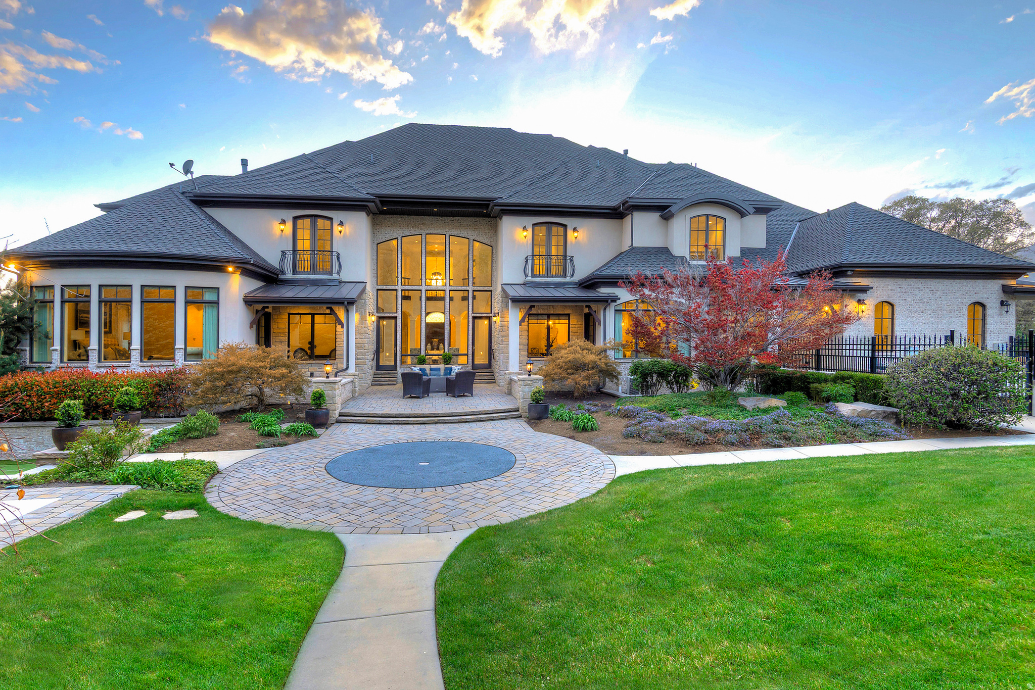 main property photo 4