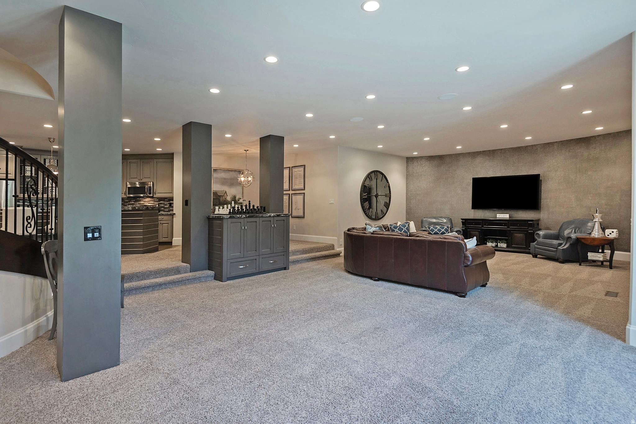 main property photo 63